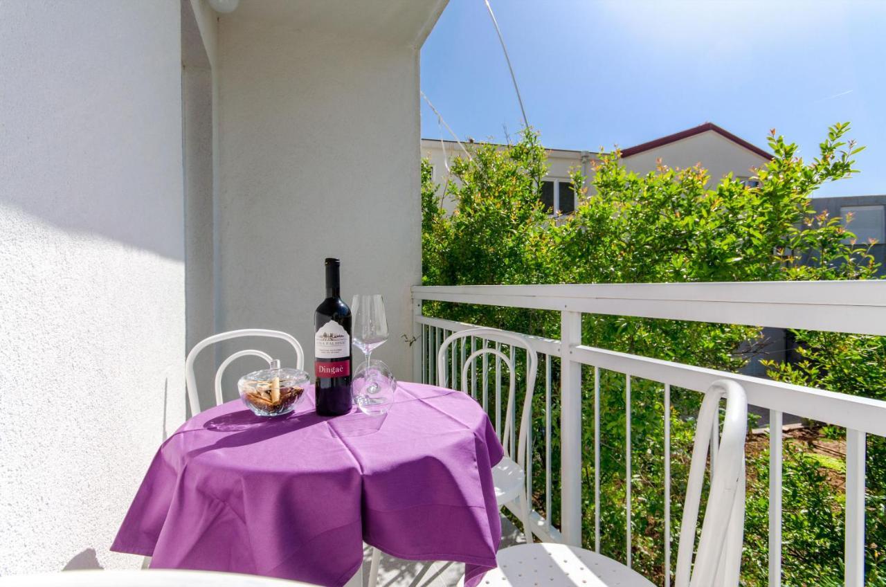 Apartma Knezovicapartments