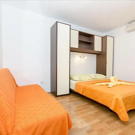 Knezovicapartments Zivogosce Exterior photo