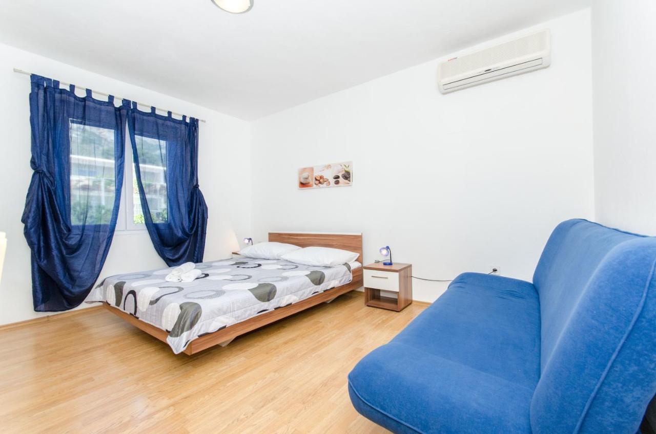 Knezovicapartments Apartman *