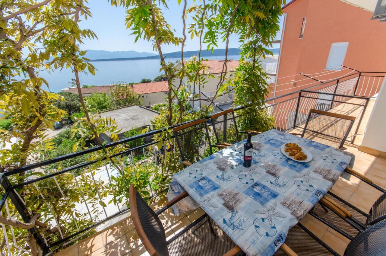 Knezovicapartments * Zivogosce