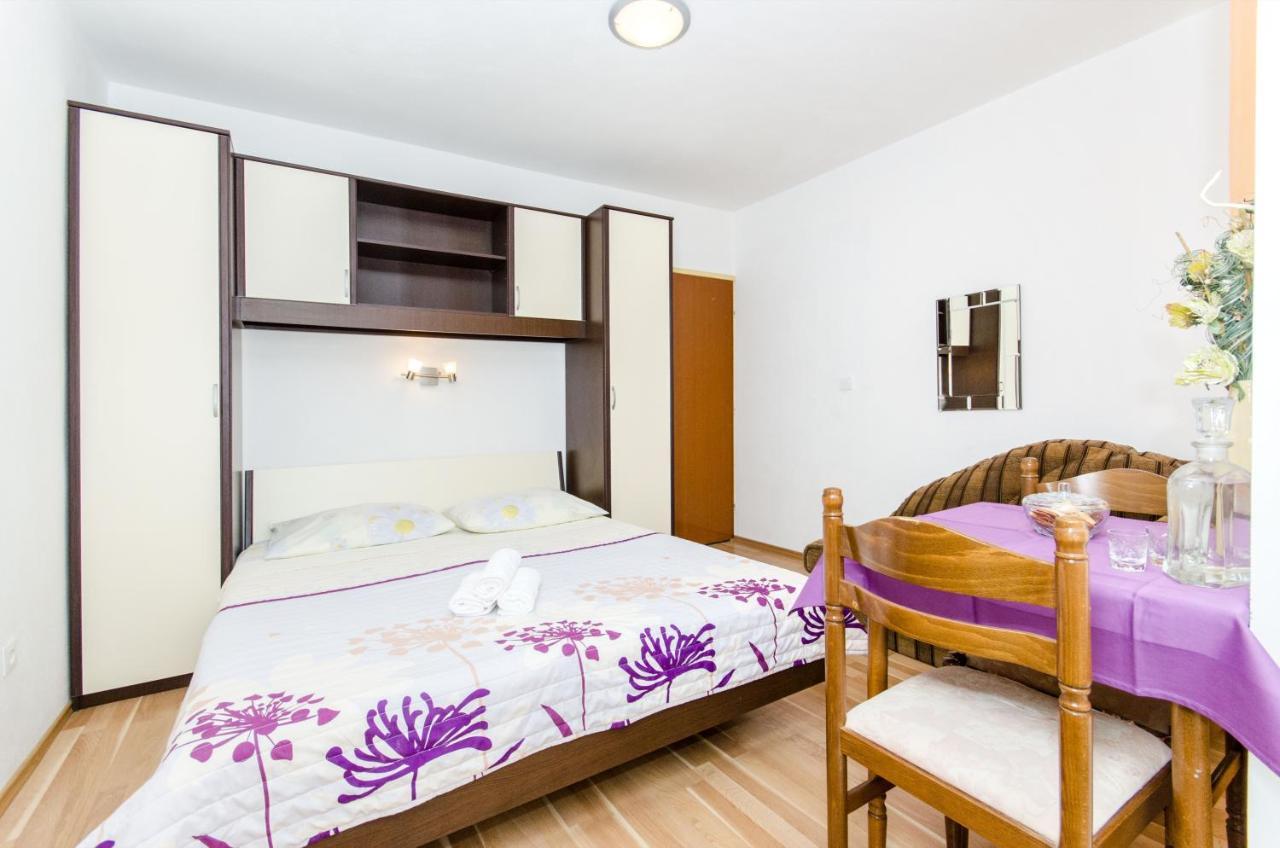 Knezovicapartments Zivogosce