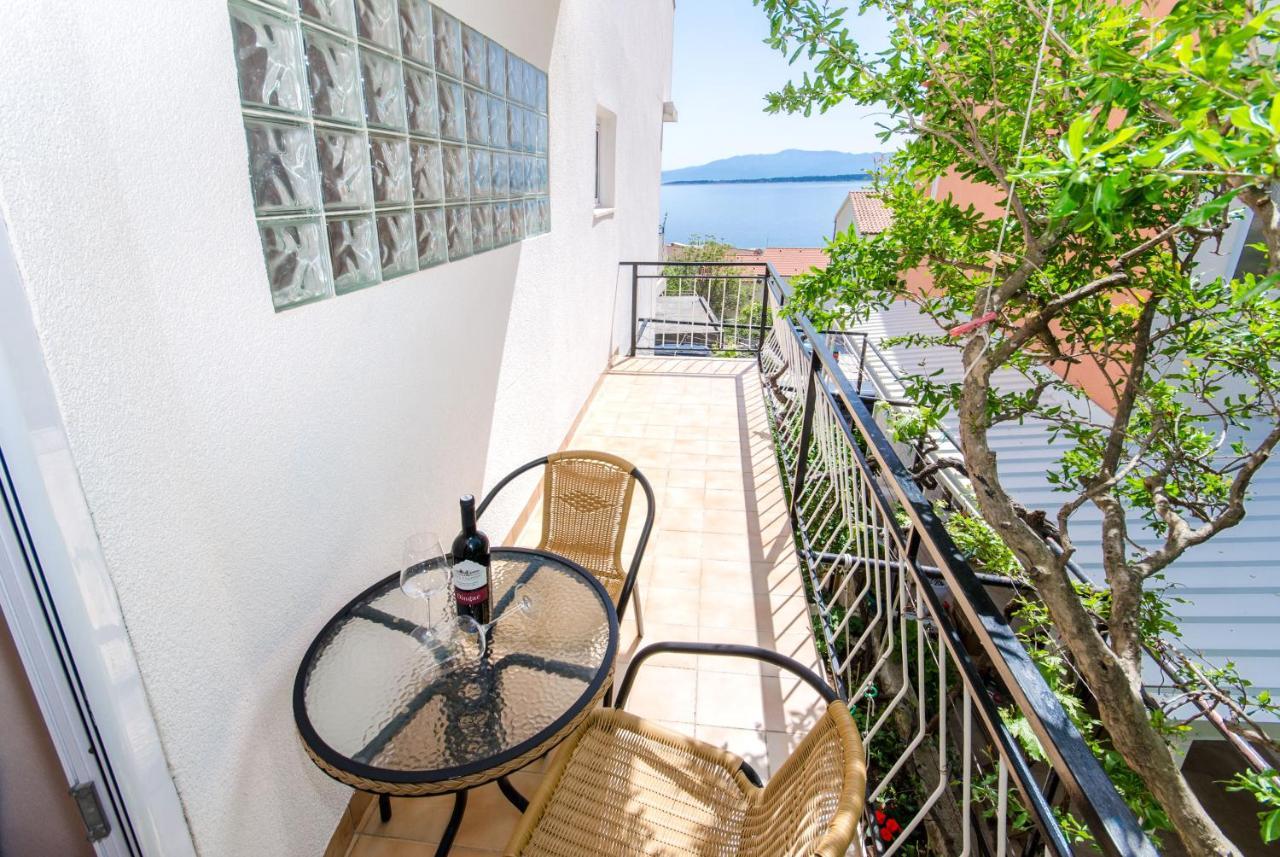 Knezovicapartments Apartman Zivogosce