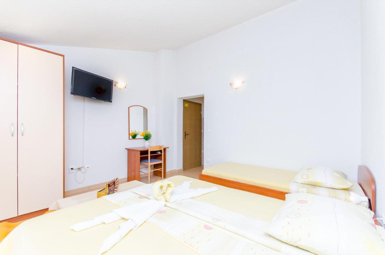 Knezovicapartments Zivogosce